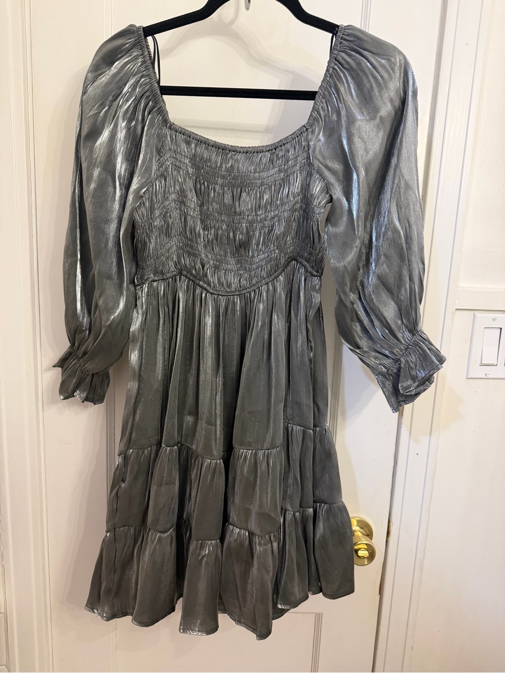 UMGEE Metallic Silver Tiered Puff-Sleeve Dress